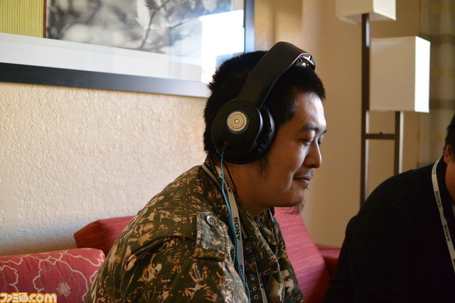 ものスゴいヘッドマウント“網膜投影”ディスプレイGlyphを体験してきた【CES2014】_04