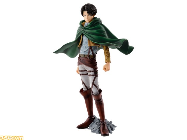 『進撃の巨人』アミューズメント用フィギュアに“超大型巨人”と“リヴァイ”が圧倒的なクオリティーで7月上旬から8月上旬にかけて登場_03