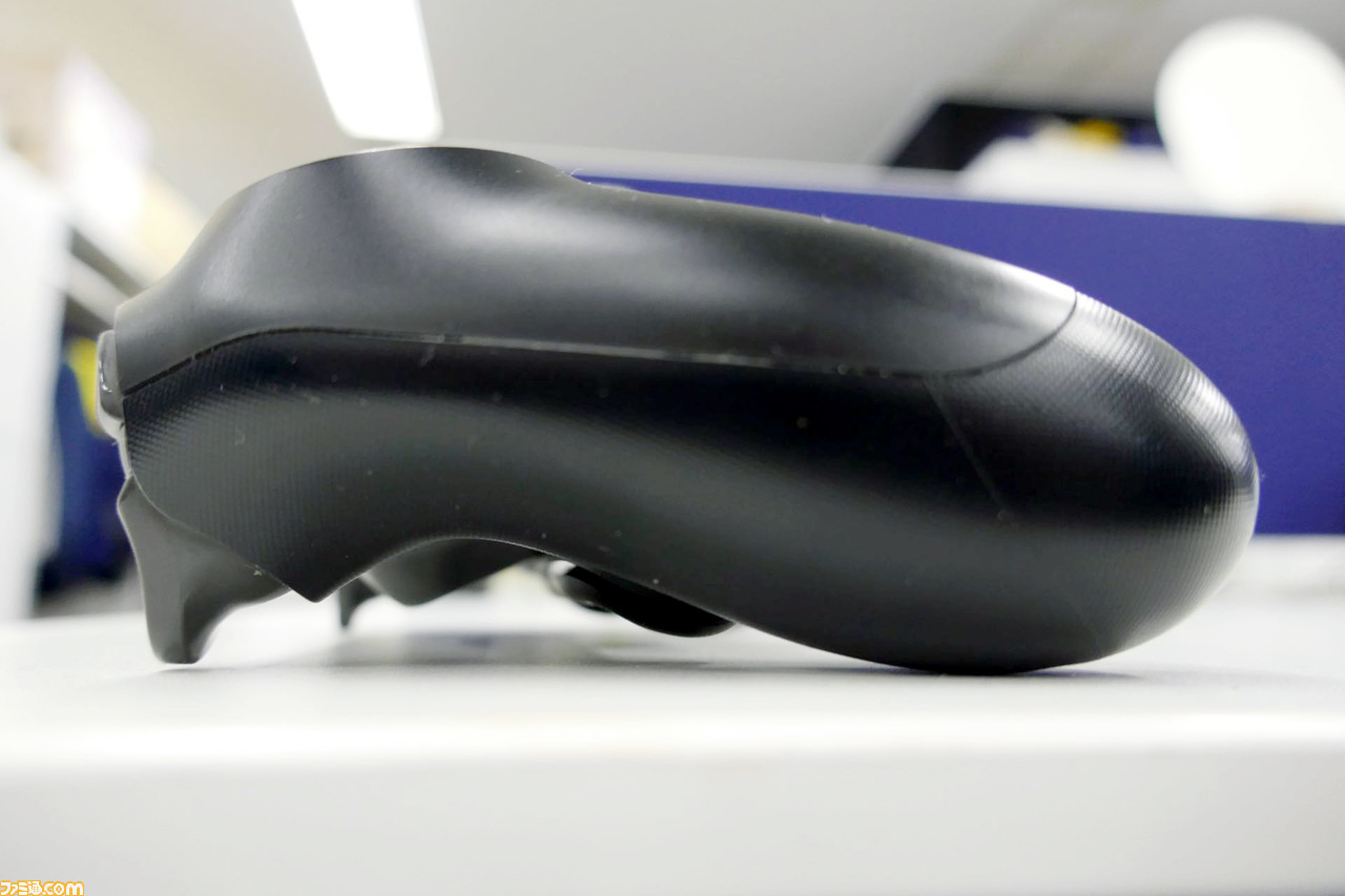 “デュアルショック4 背面ボタンアタッチメント”を使うと何ができるの? ひと足先に使ってみてわかった使用感をお届け【試遊リポート】_21