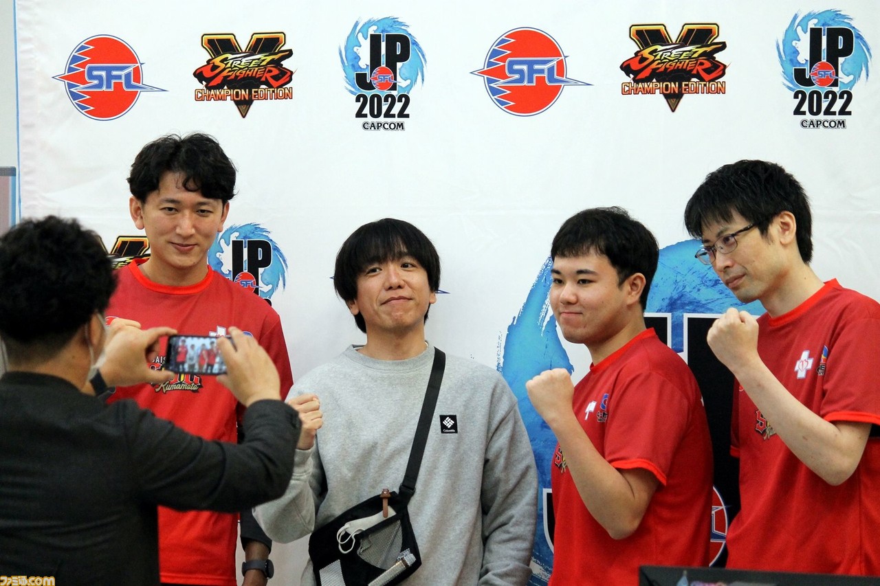 『スト5』SFLファン交流キャラバン in 熊本リポート。ネモ選手率いるSaishunkan Sol 熊本が、地元ファンと交流。松本Pへのプチインタビューもお届け