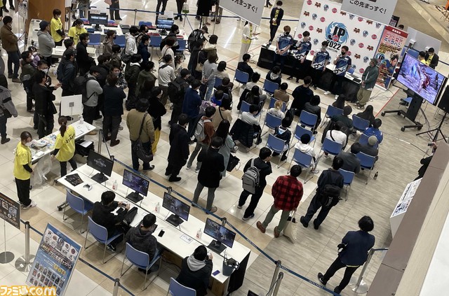 『スト5』SFLファン交流キャラバン in 愛知リポート。板橋ザンギエフ選手率いるコミュファ DetonatioNが集結。個別レクチャーや真剣勝負など、ファンとの交流の模様をお届け