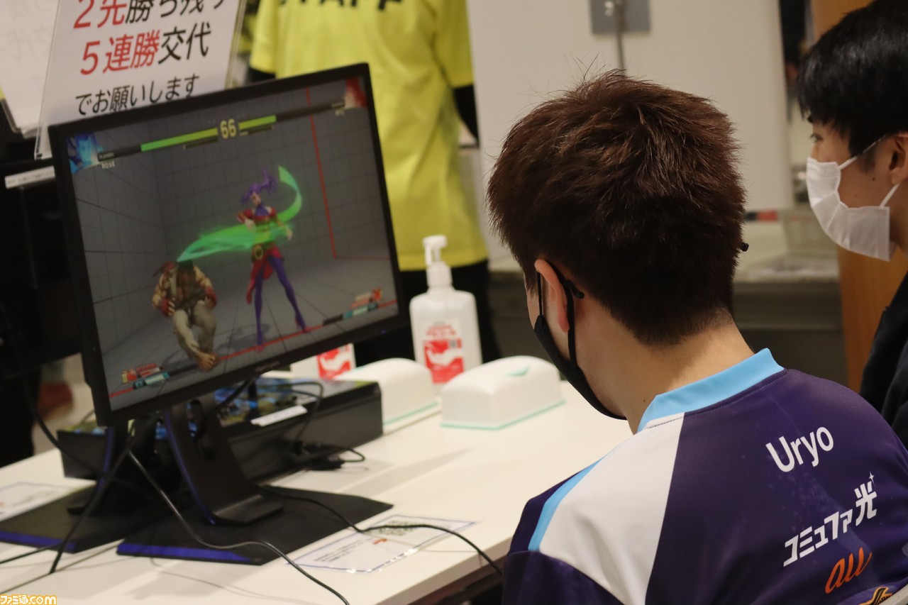 『スト5』SFLファン交流キャラバン in 愛知リポート。板橋ザンギエフ選手率いるコミュファ DetonatioNが集結。個別レクチャーや真剣勝負など、ファンとの交流の模様をお届け