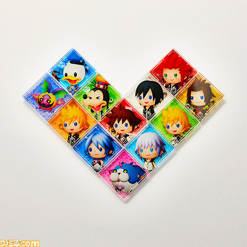 02_KH_MoM_Acrylic_Pin_Badge_Collection_14