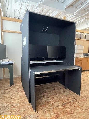 プロeスポーツチーム“DFM”監修の家庭向けゲーム専門防音ブース“GAME基地”が本日(12/20)より発売