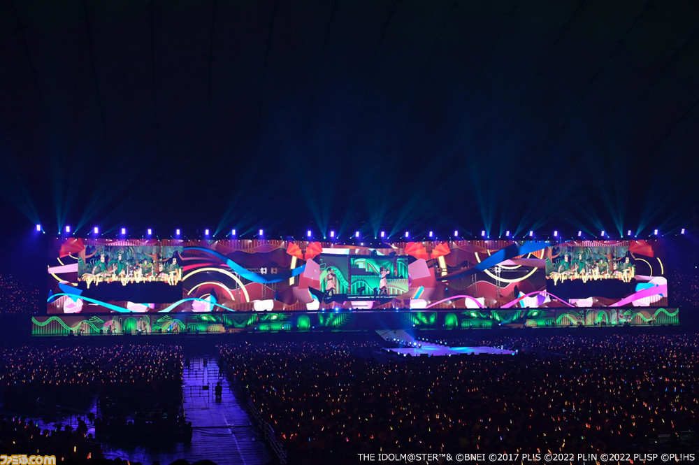 【動画あり】“異次元フェス”2日目リポート。『アイマス』による『スノハレ』、『ラブライブ!』による『マスピ』など、まさに異次元のコラボに大熱狂