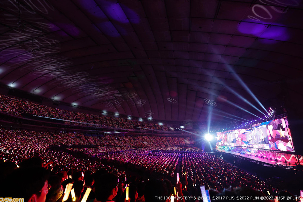 【動画あり】“異次元フェス”2日目リポート。『アイマス』による『スノハレ』、『ラブライブ!』による『マスピ』など、まさに異次元のコラボに大熱狂