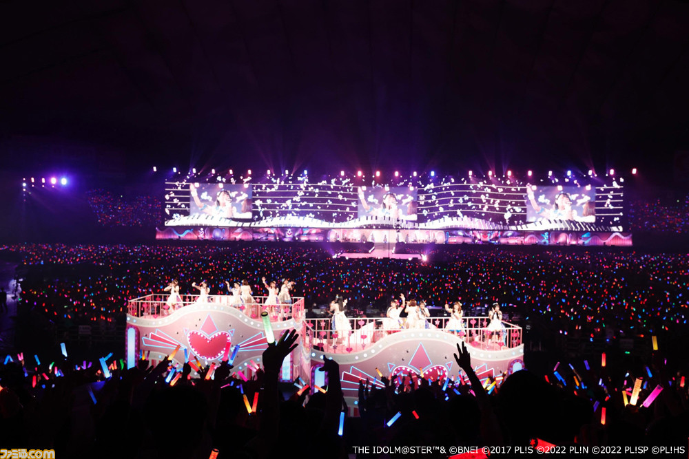 【動画あり】“異次元フェス”2日目リポート。『アイマス』による『スノハレ』、『ラブライブ!』による『マスピ』など、まさに異次元のコラボに大熱狂