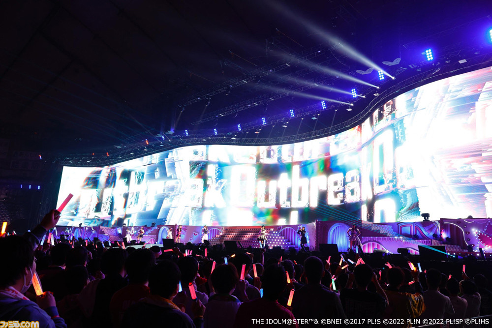 【動画あり】“異次元フェス”2日目リポート。『アイマス』による『スノハレ』、『ラブライブ!』による『マスピ』など、まさに異次元のコラボに大熱狂